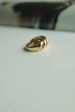 Load image into Gallery viewer, 18k Gold Plated Bread Twist Chunky Ring
