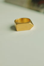 Load image into Gallery viewer, Geometric Stainless Steel Signet Ring
