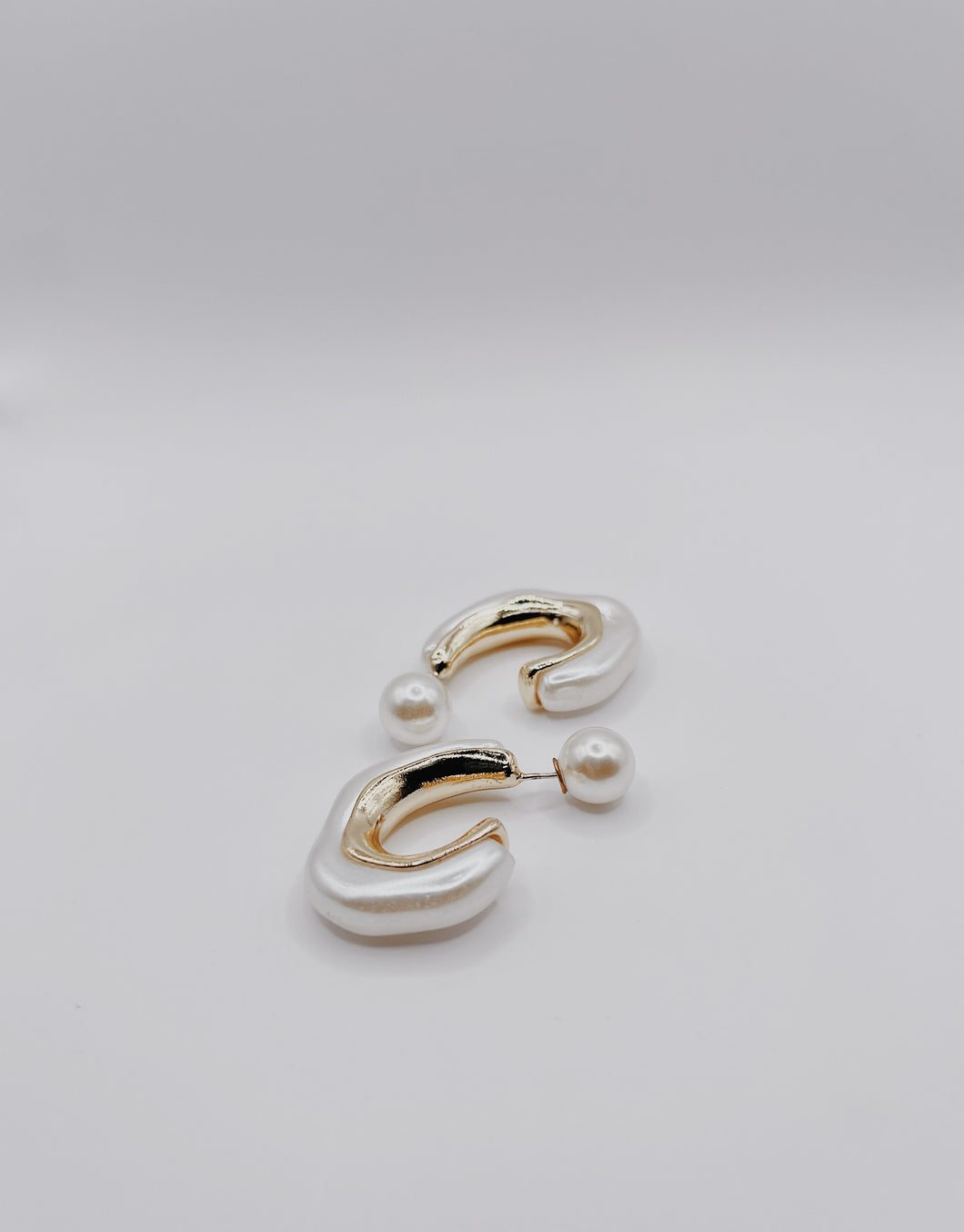 Oyster Pearl Hoop Earrings